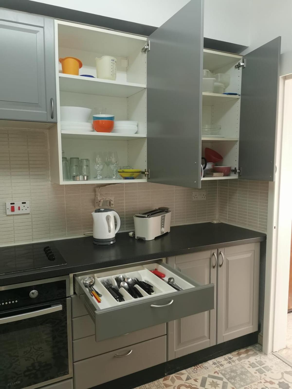 Marina View Apartment Ларнака Екстер'єр фото